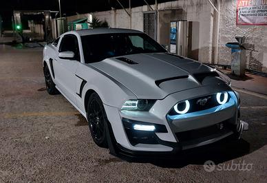 Ford Mustang V6 3.7