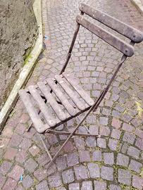 sedia antica in ferro