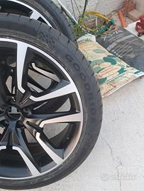 Solo gomme 265/40/22