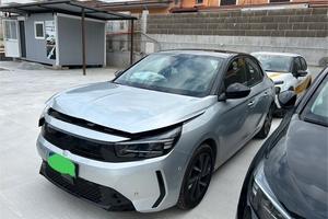 Opel Corsa 1.2 GS 2024 sinistrata incidentata