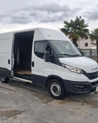 Iveco Daily Furgonato ANNO 2020
