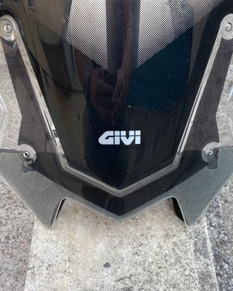 Parabrezza GIVI tmax 560
