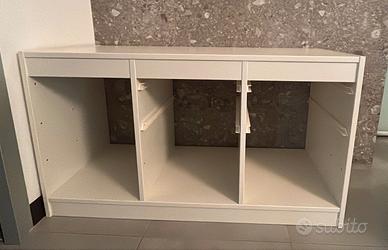 Mobiletto Ikea + Contenitori