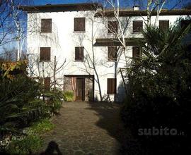 Casa indipendente con terreno