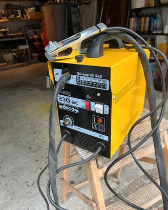 Saldatrice Elettrica Potenza 1,0 kW Tensione V22 F