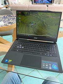 MSI Cyborg 15 AI A1VFK-095IT, 15,6 "