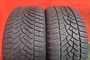 225 40 18 Gomme Invernali 95% GoodYear 225 40R18