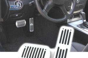 PEDALI PER MERCEDES W124 W202 W203 W204 W210 W211 