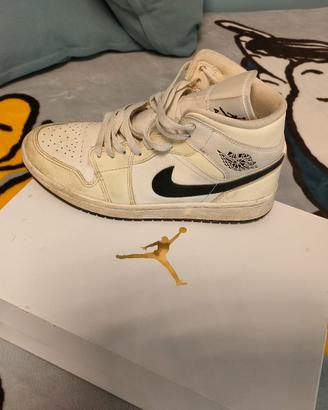 Nike Jordan bianco beige n.40