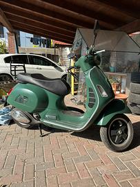 Vespa GTS 300 del 2008
