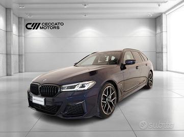 BMW Serie 5 530d Touring mhev 48V xdrive Business