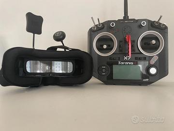 trasmettitore Taranis 7Q e visore Eachine D800