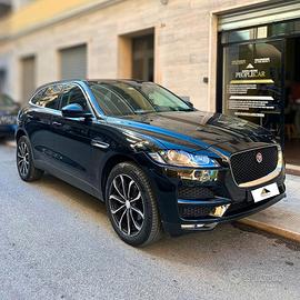 Jaguar F-Pace 2.0 D 180 CV AWD Prestige