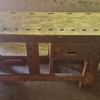 antico banco da lavoro per falegname 