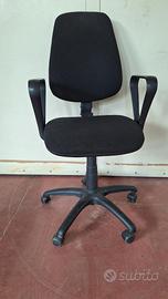 poltrona da ufficio girevole
