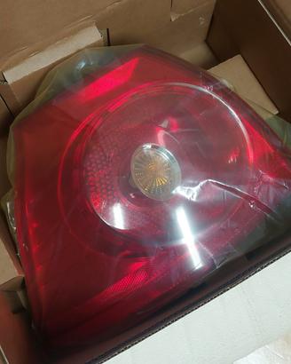 GOLF 5 FANALI POSTERIORI