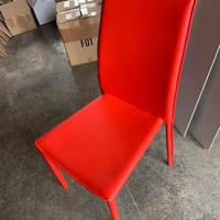 Sedia singola in eco pelle rossa, nuova