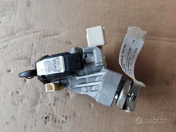 Blocchetto accen TOYOTA VERSO-S 1329cc benz 2012