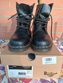 Dr. Martens anfibio colore nero misura 38