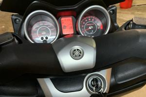 Yamaha X-Max 250 - 2011