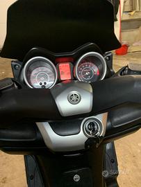 Yamaha X-Max 250 - 2011