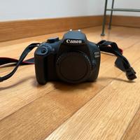 Canon 1200d con obiettivo canon 18-55mm