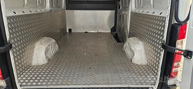 Rivestimento furgone L2H2