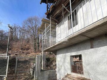 TERRATETTO A CORIO CON GIARDINO PRIVATO