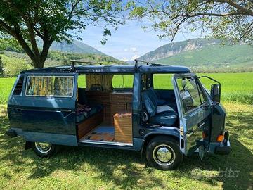 T3 WOLKSVAGEN - auto d'epoca