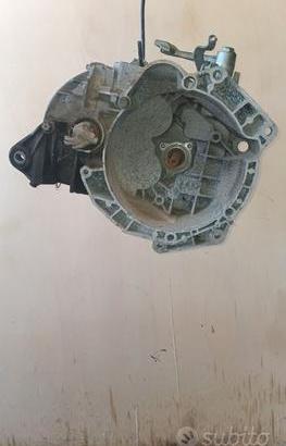 Cambio manuale Opel Corsa 1.3 cdti 6M anno 2011