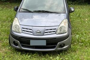 Nissan Pixo