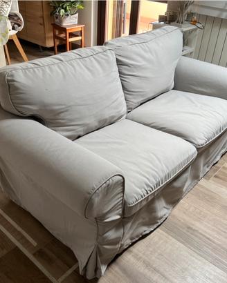 Divano ikea EKTORP