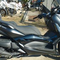 Yamaha X-Max XMAX 400 IRON MAX DEL 2019
