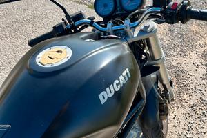 Ducati Monster 620 Dark