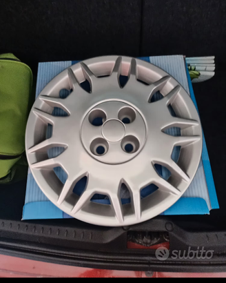 2 copri cerchi lancia y