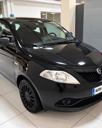 Lancia Ypsilon 1.2 69cv GPL Ecochic GOLD 