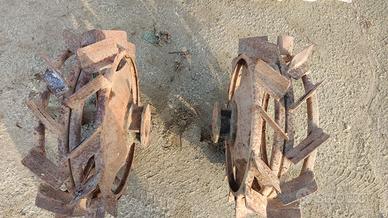 Ruote ferro Goldoni 14cv distanziali