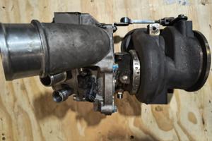 Turbina destra per Ferrari 296