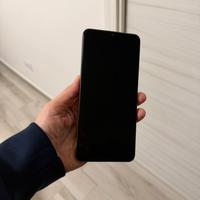 Smartphone realme modello RMX3834