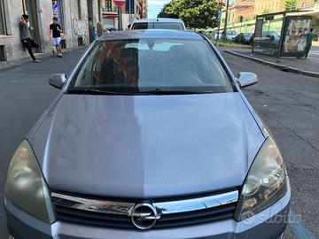 Opel Astra 3 serie 1600 16v benzina