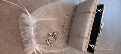 Pochette  colore argento