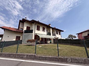 2 LOCALI A GREZZAGO