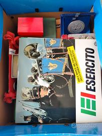 Militaria