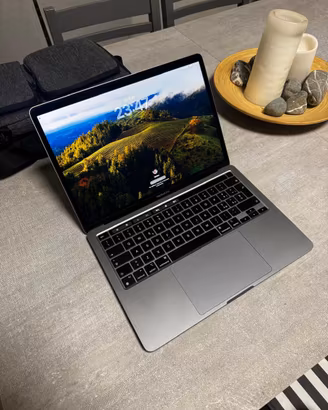 Macbook pro 2020 m1 8gb ram 500gb ssd