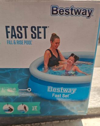 Piscina Bestway Fast Set da giardino