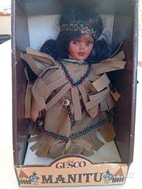 Bambola in porcellana Manitù vintage 