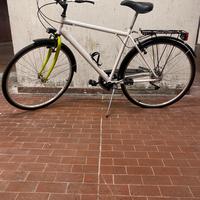 Bici da passeggio 28