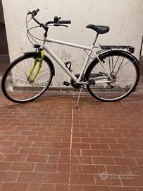 Bici da passeggio 28