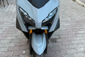 Yamaha T Max tech max