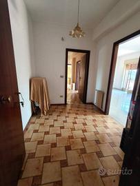 Appartamento di 110 m² con 4 locali e box auto dop